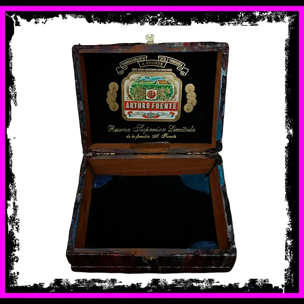 New Artisan Hand Painted By Me Gothic Poured Vintage Cigar Box By Arturo Fuente